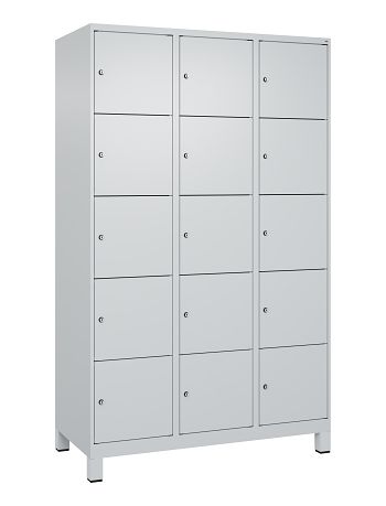 Schließfachschrank mit Füßen 3 Abteile / 15 Fächer á 400 mm
