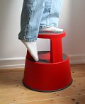 Rollhocker SuperStep rot RAL 3000 Höhe belastet ca. 41,5 cm